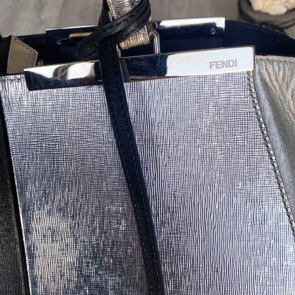 SOLD✖️Fendi 3Jours Two Tone Shoulder Bag Tote - Picture 7 of 16